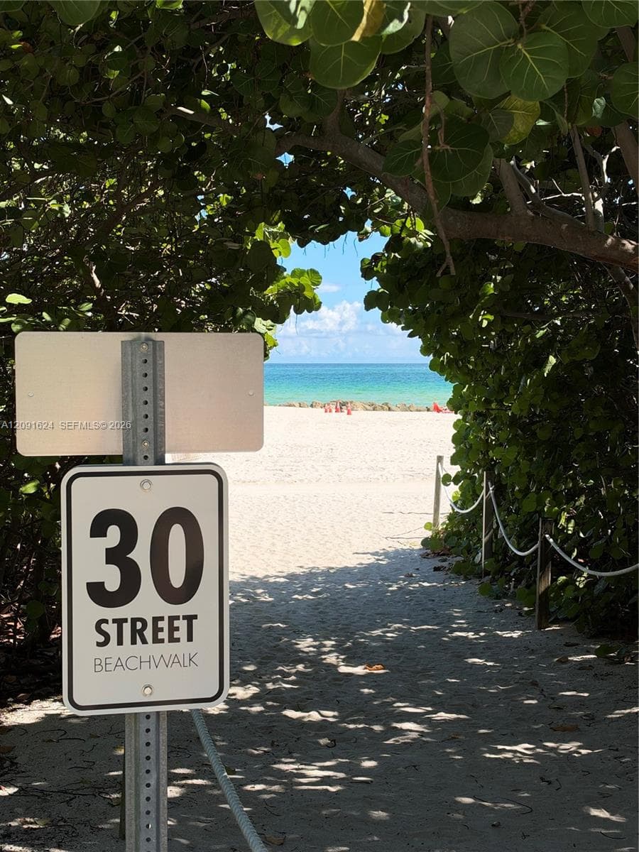 CARMEL VILLAS CONDO · #6 in Miami Beach - Photo 24