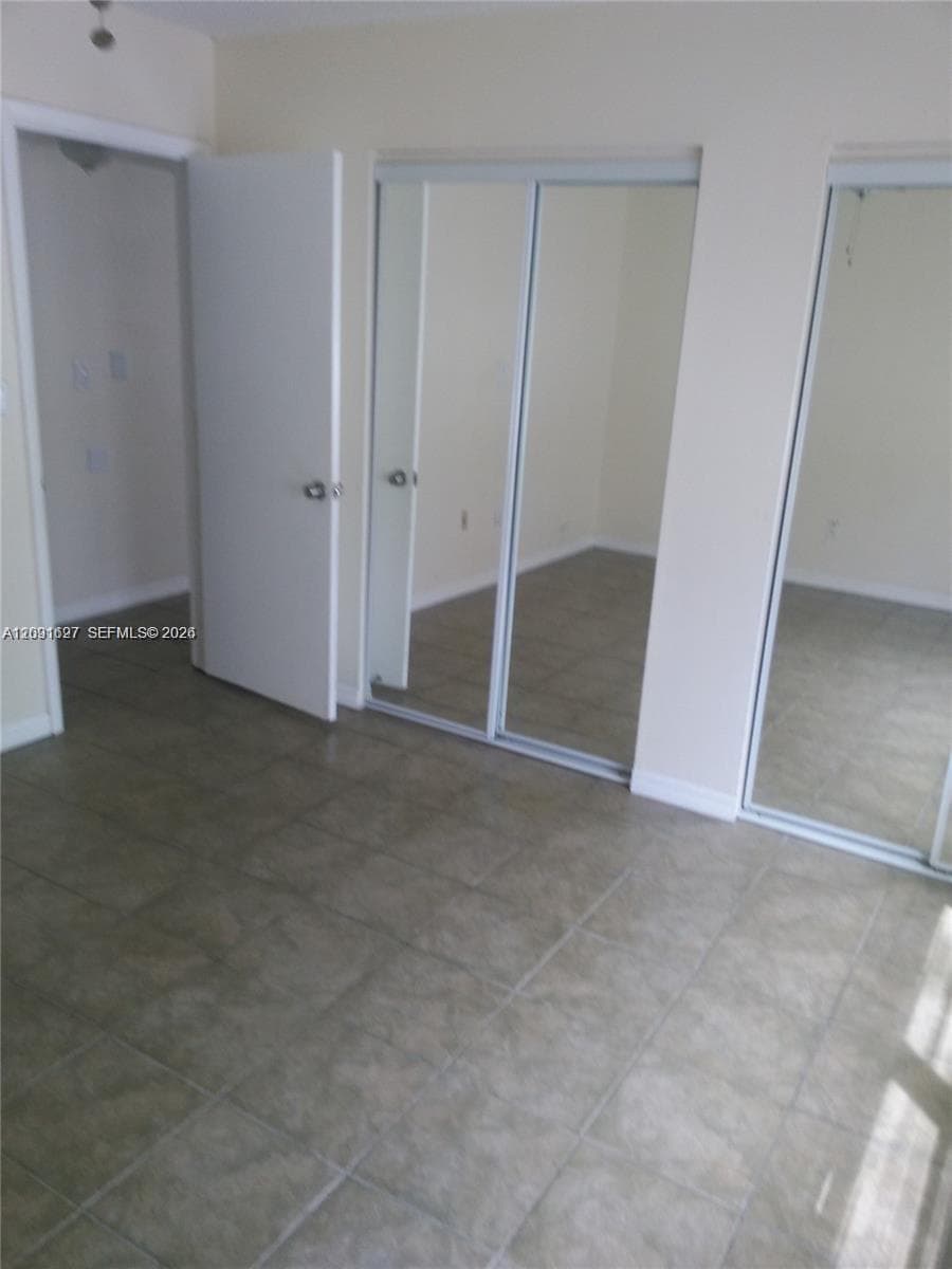 CORNELL CONDO · #7 in Hollywood - Photo 12