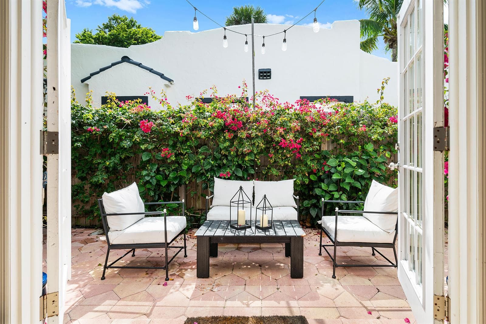 520-28TH-ST-33407-032