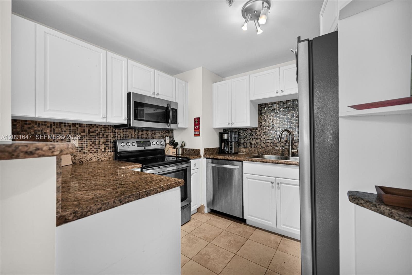 GABLES PARK TOWER · #606 in Coral Gables - Photo 5