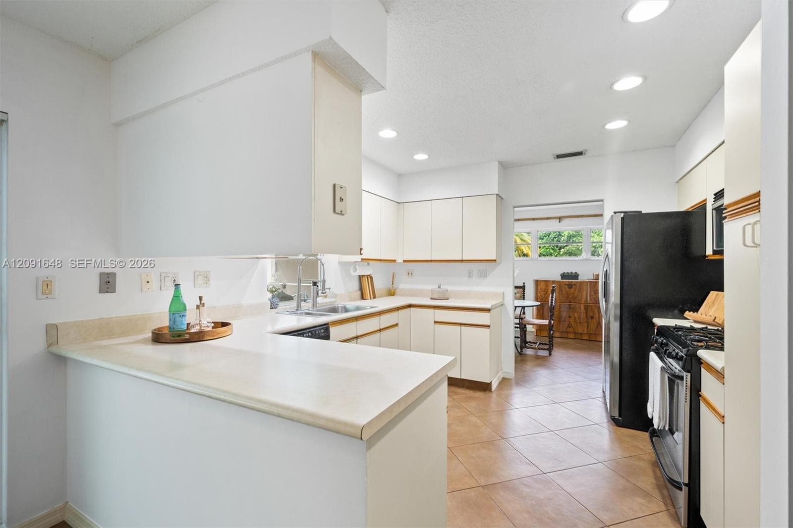 13820 SW 74th Ct photo 9
