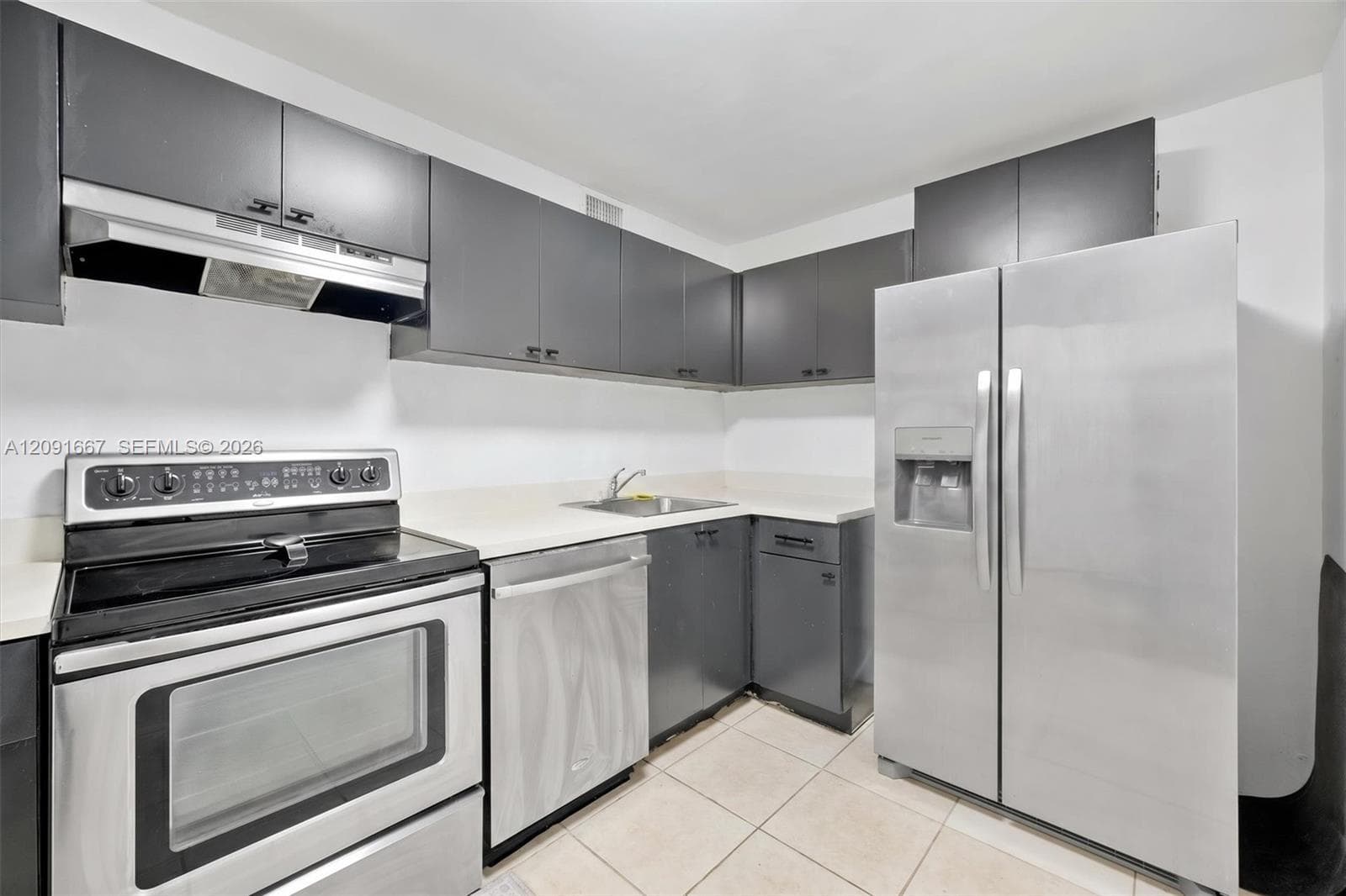 BAYVIEW PALMS CONDO · #201 in North Miami - Photo 3