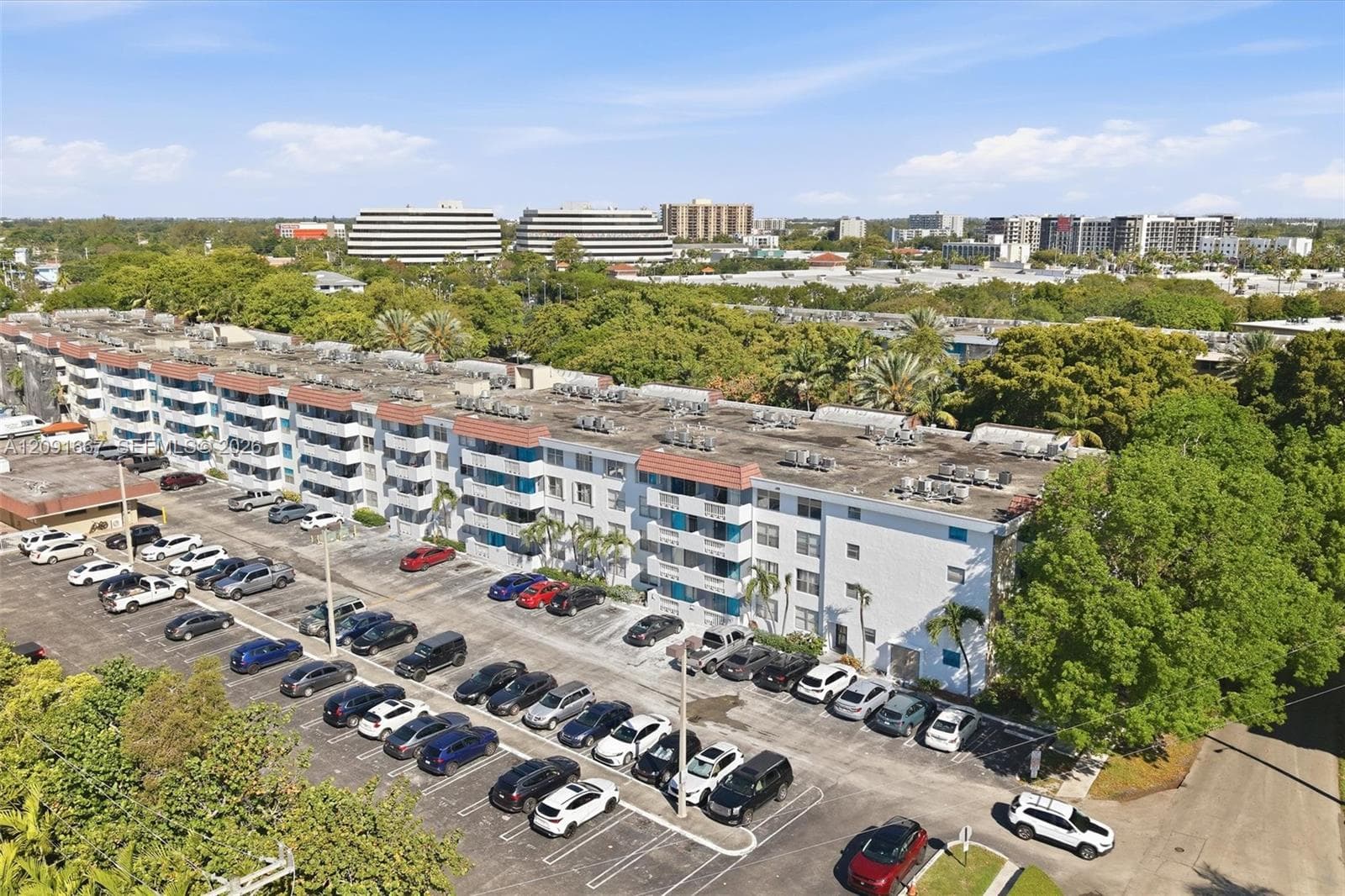 BAYVIEW PALMS CONDO · #201 in North Miami - Photo 4