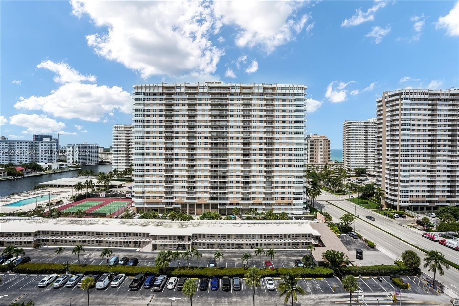 AVANT GARDE CONDO · #1406 in Hallandale Beach - Photo 26