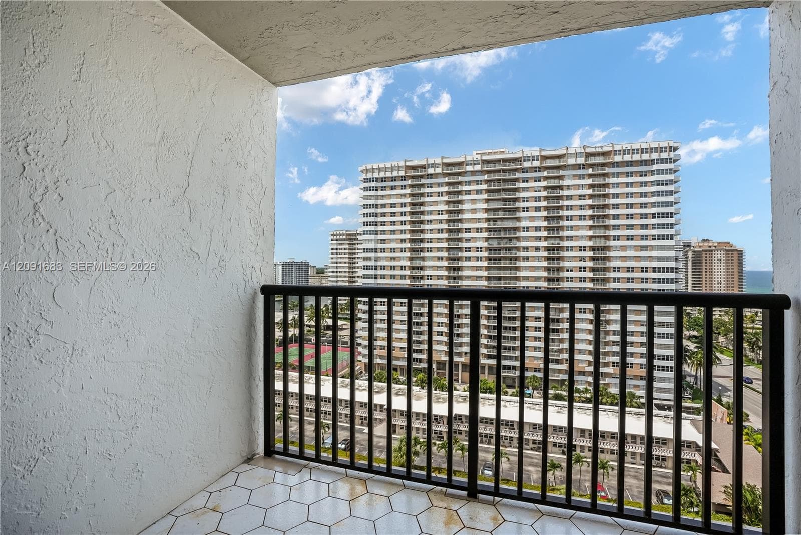 AVANT GARDE CONDO · #1406 in Hallandale Beach - Photo 30