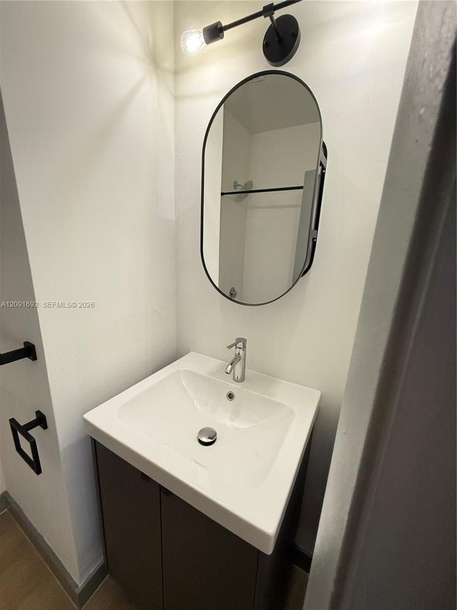 WINDSOR PLAZA CONDO · #302 in Miami Beach - Photo 14