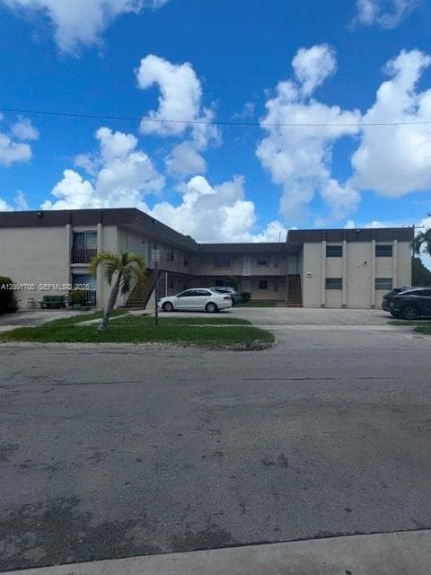 FAIRLAWN · #12 in Miami - Photo 46