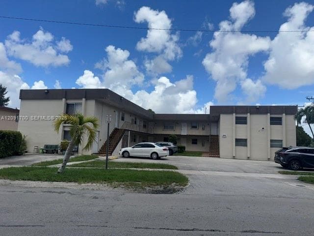 FAIRLAWN · #12 in Miami - Photo 43