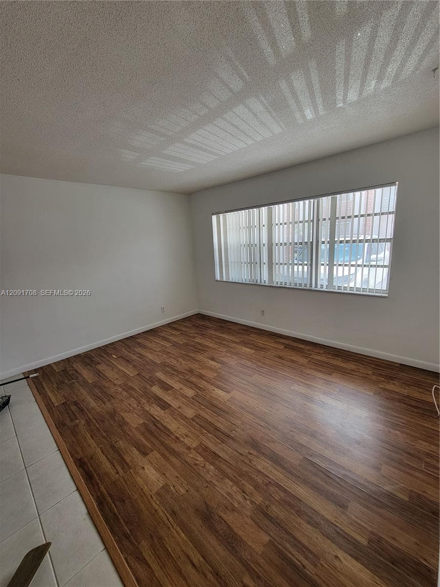 EVERETT ARMS NO 5 CONDO · #505 in Pompano Beach - Photo 5
