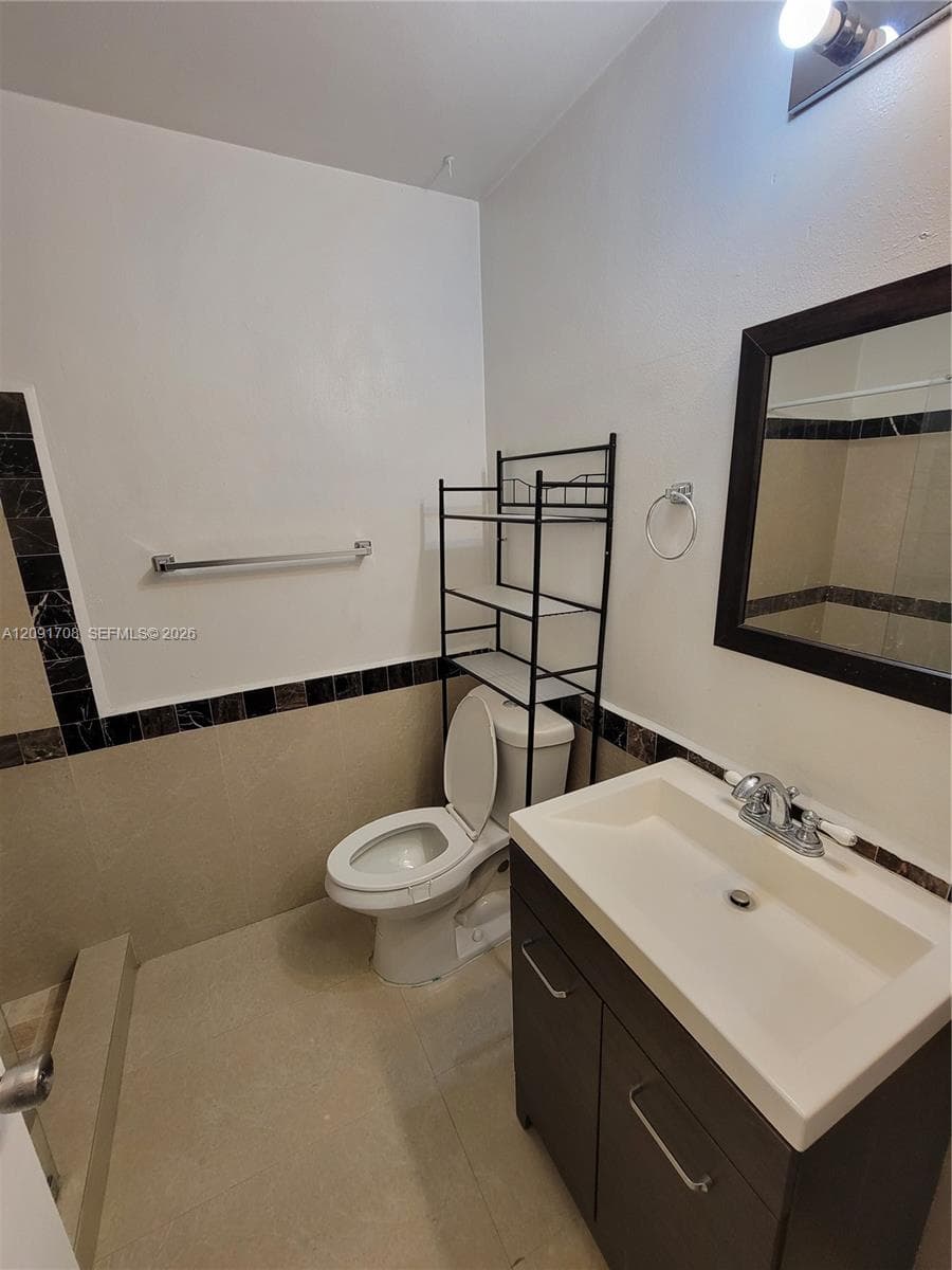 EVERETT ARMS NO 5 CONDO · #505 in Pompano Beach - Photo 11