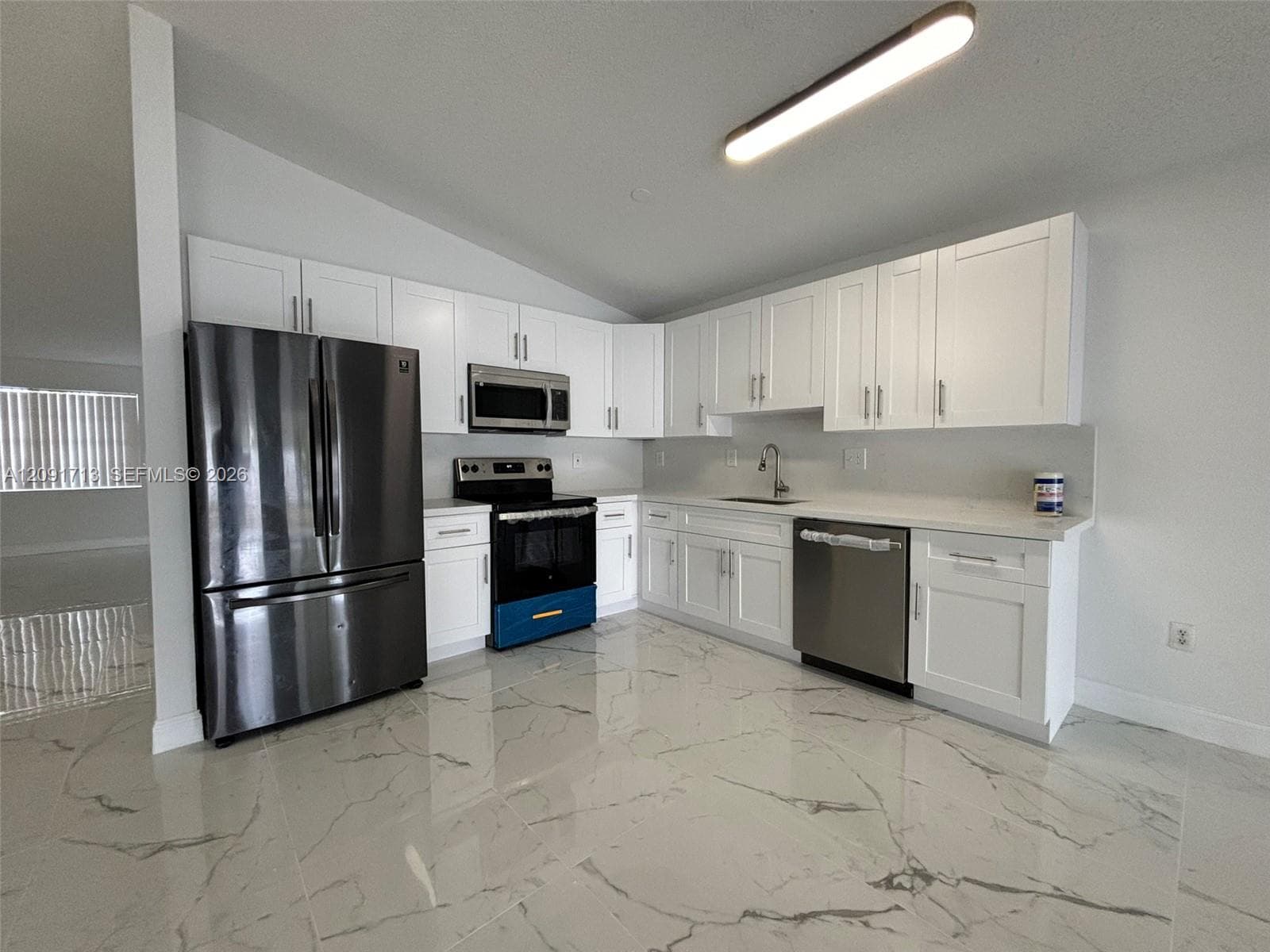 12810 NW 6th Ln photo 10