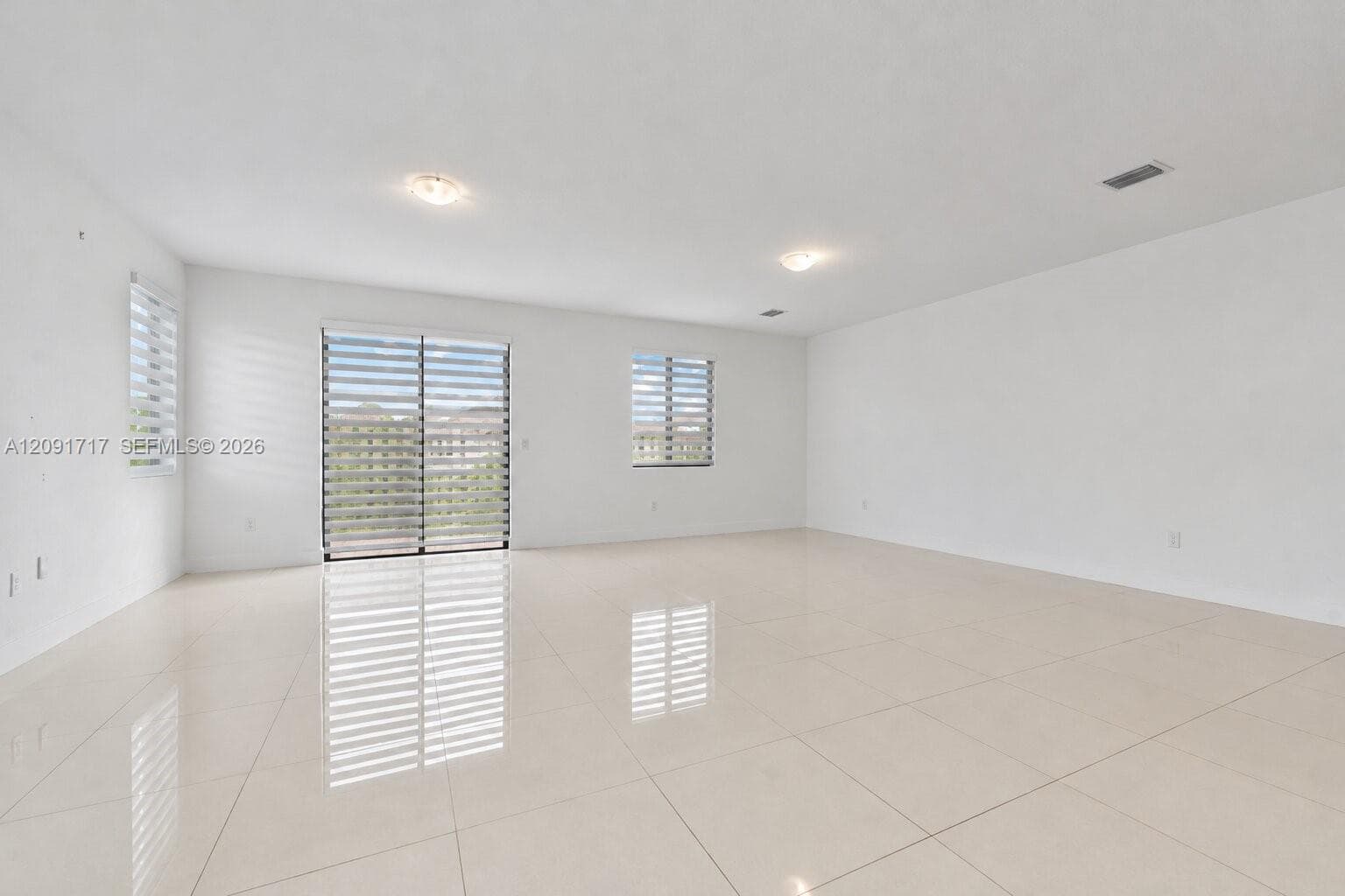 15720 SW 136th Way photo 7