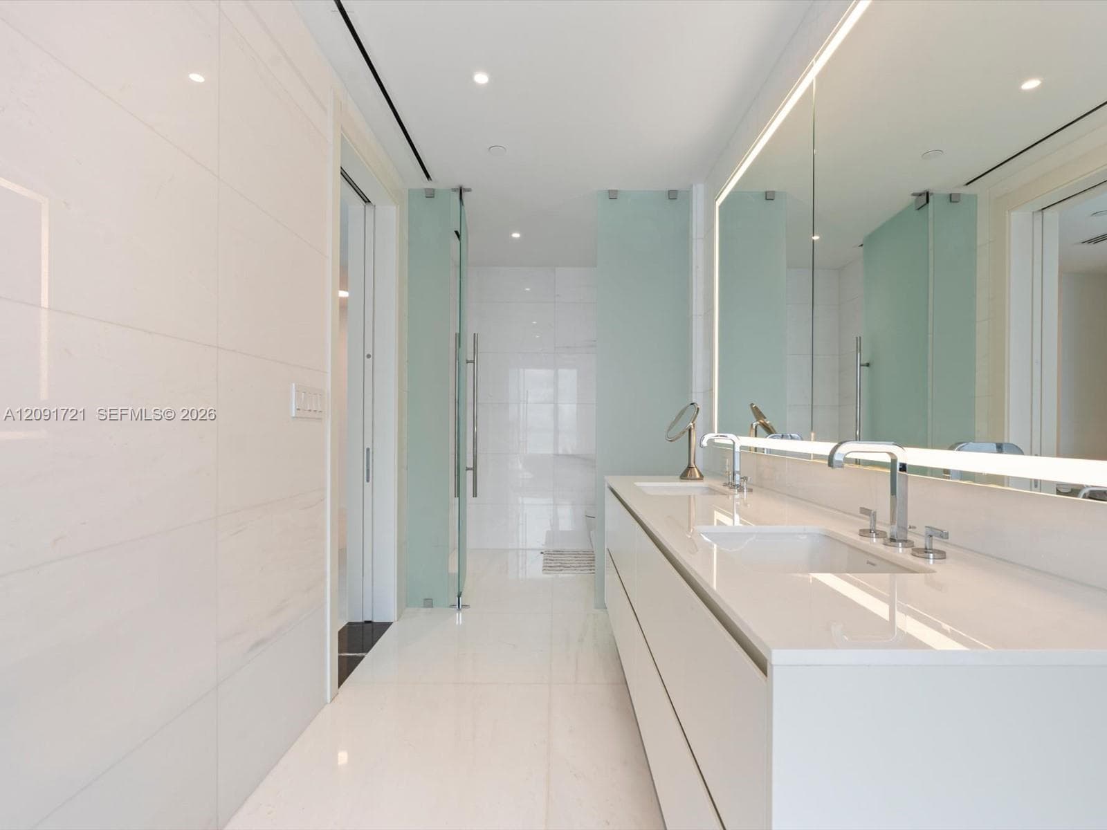 Aston Martin Residences · #3304C in Miami - Photo 20