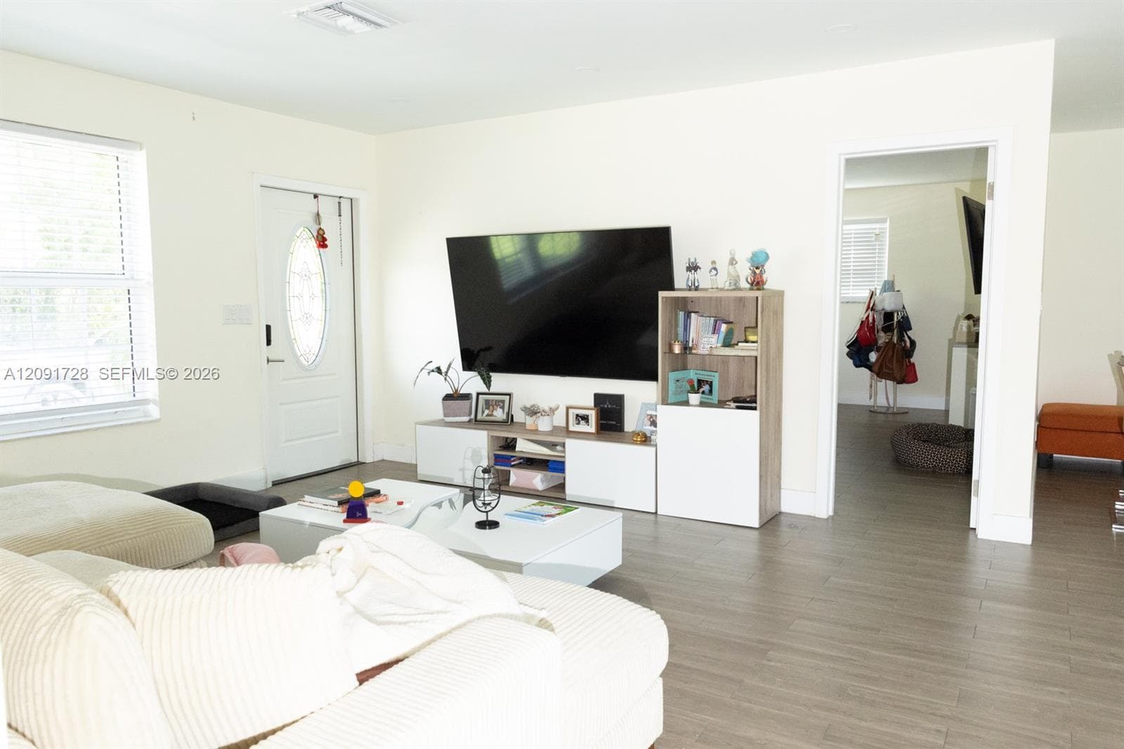 1320 Arthur St #1320 photo 3