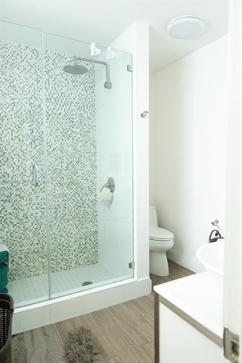 1320 Arthur St #1320 photo 9