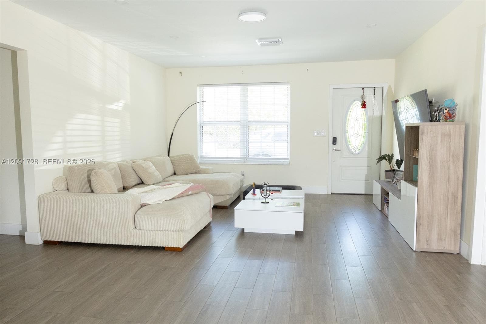 1320 Arthur St #1320 photo 4