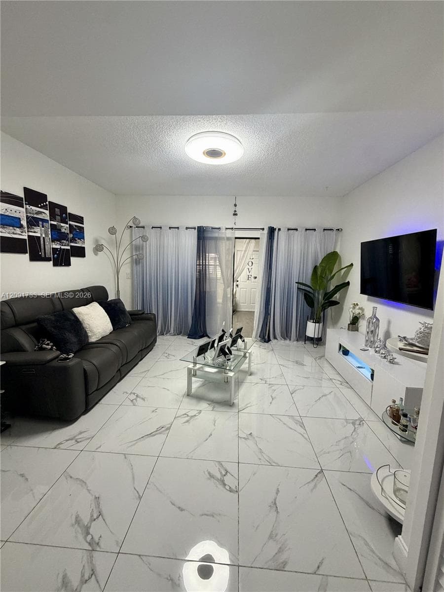 LAGUNA CONDO · #4 in Miami - Photo 1