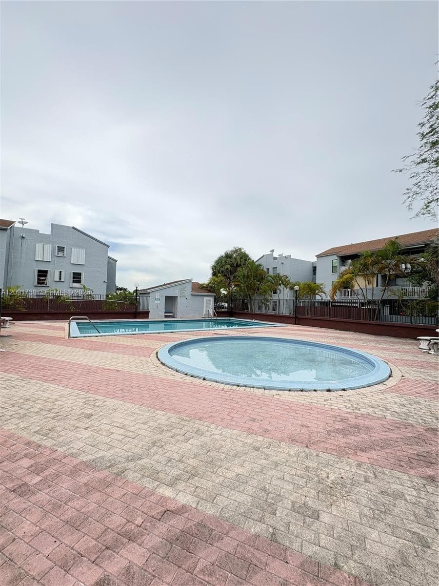LOS SUENOS CONDO · #F202 in Hialeah - Photo 15