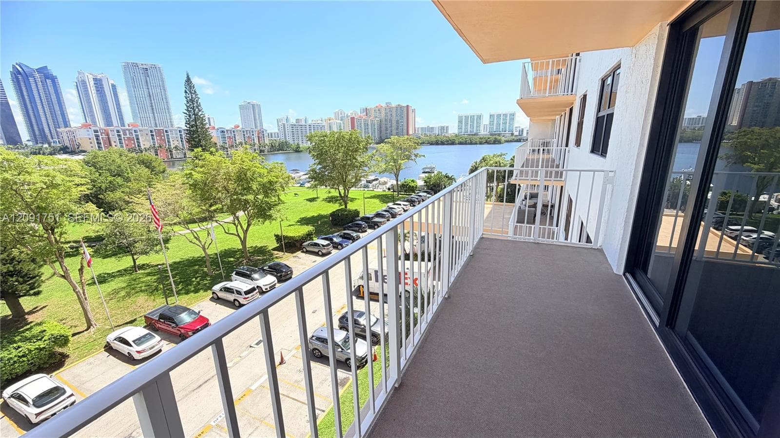 Winston Towers 700 · #611 in Sunny Isles Beach - Photo 27