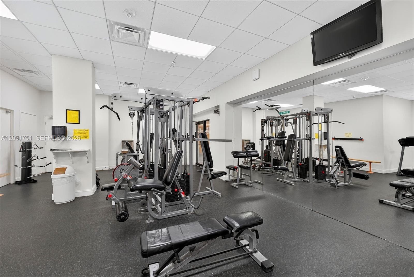 Winston Towers 700 · #611 in Sunny Isles Beach - Photo 36
