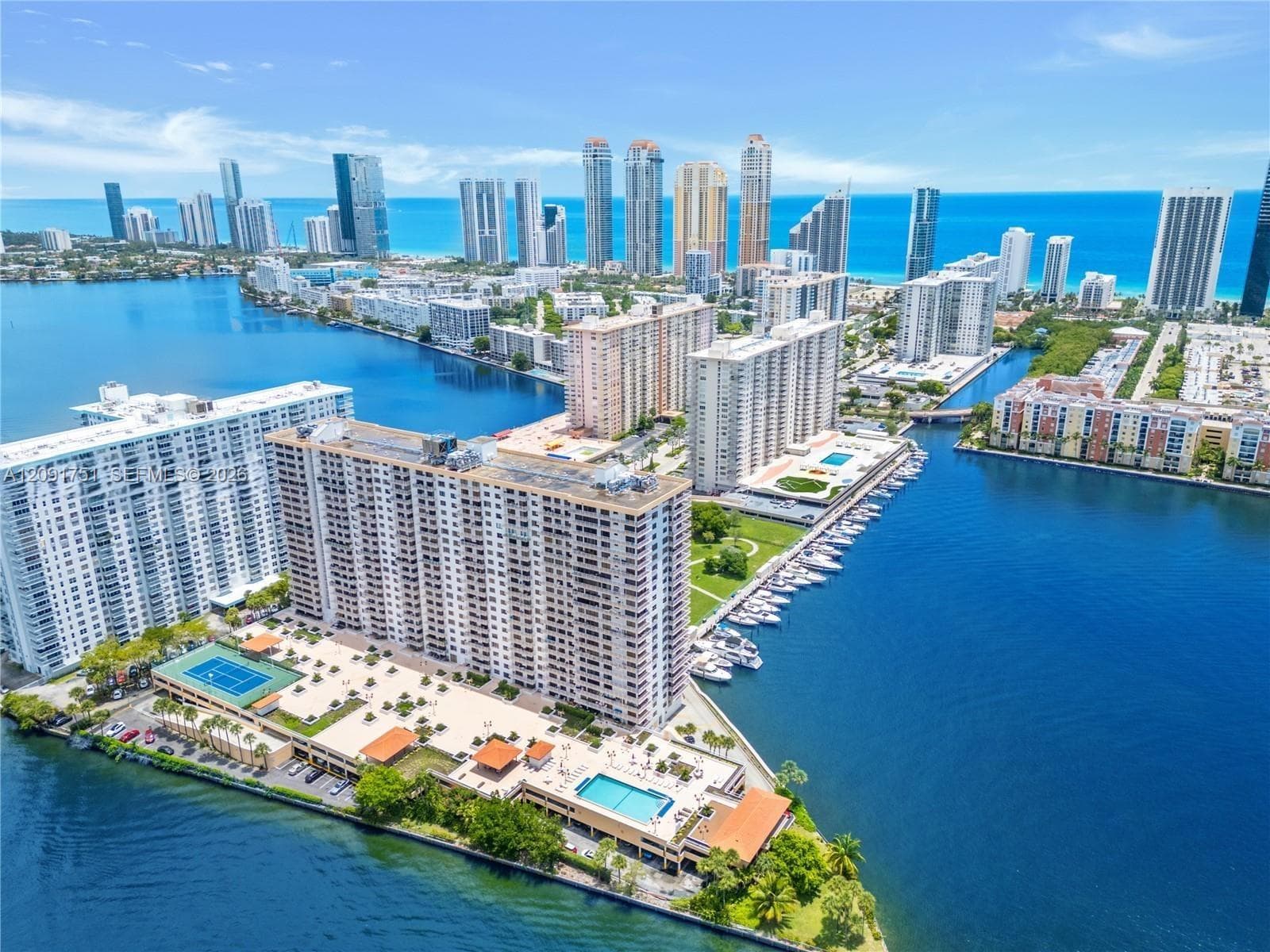 Winston Towers 700 · #611 in Sunny Isles Beach - Photo 4