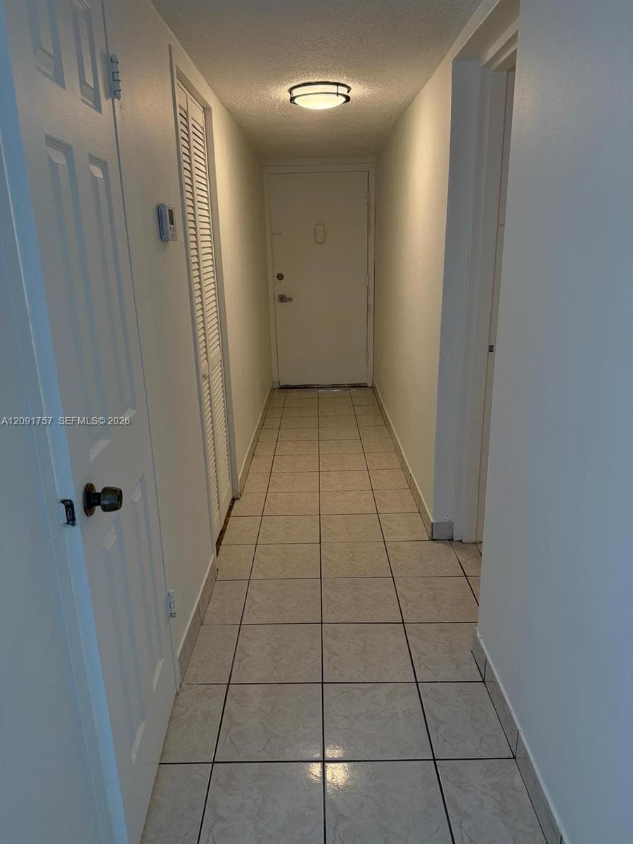 EASTERN SHORES WHITE HOUS · #308 in North Miami Beach - Photo 7