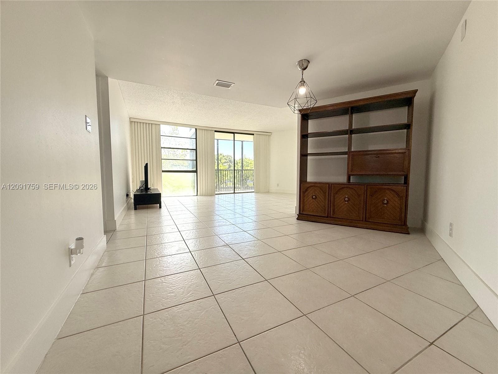 Dinning area plus living area