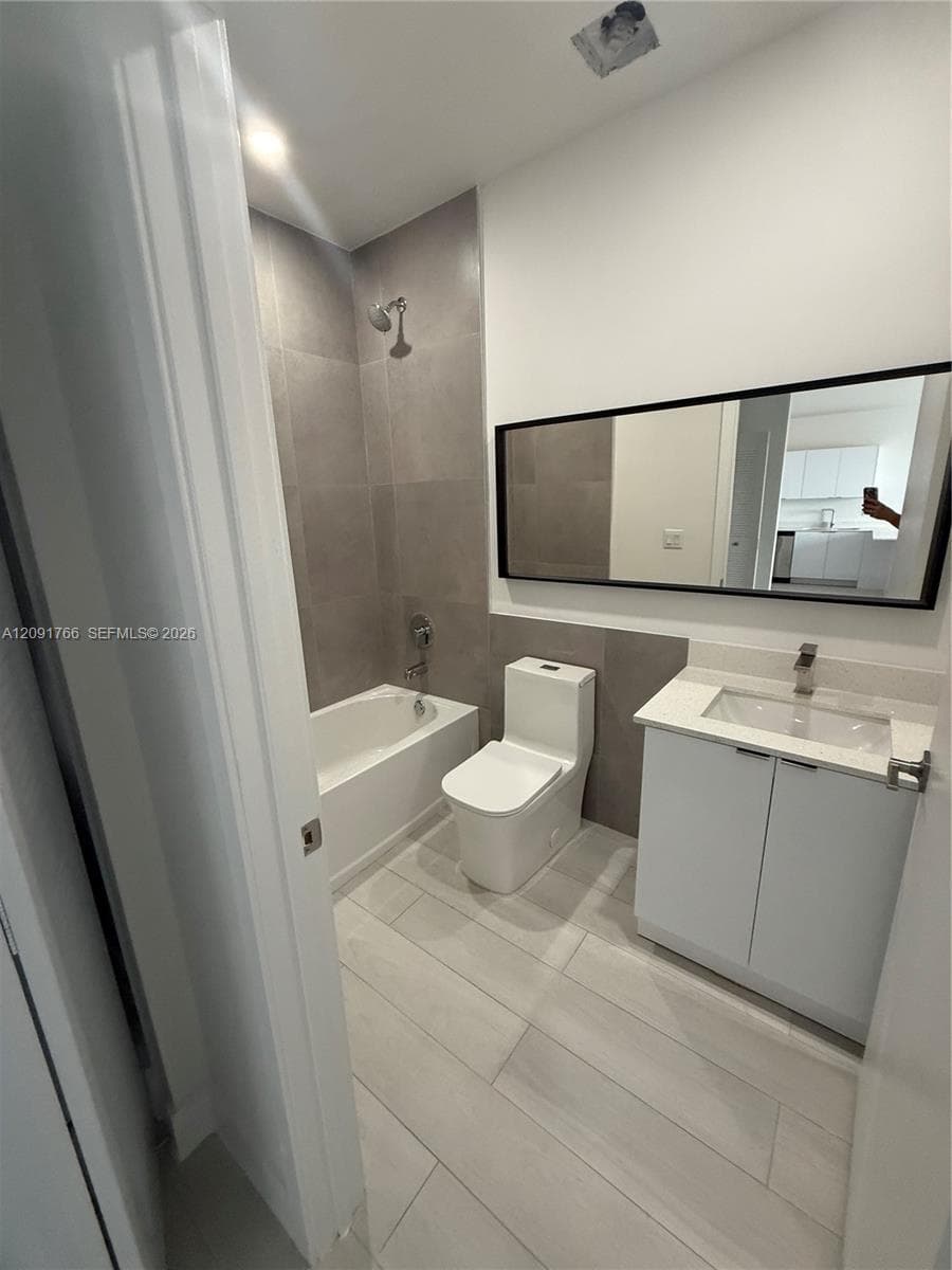 HIALEAH 13TH ADDN AMD PL · #403 in Hialeah - Photo 8