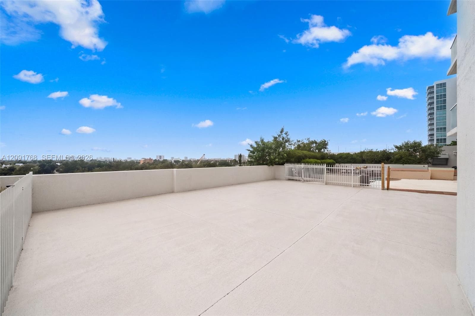 TERRAZAS RIVERPARK VILLAG · #703 in Miami - Photo 22