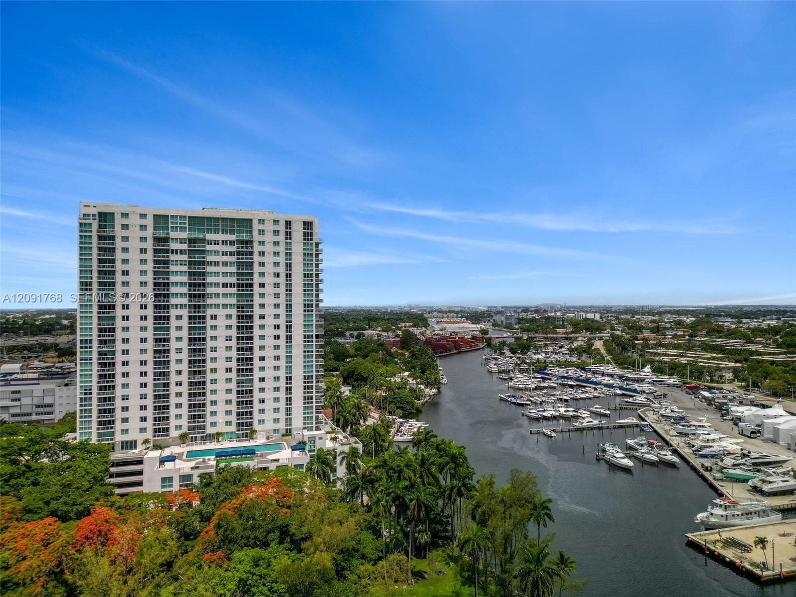 TERRAZAS RIVERPARK VILLAG · #703 in Miami - Photo 32