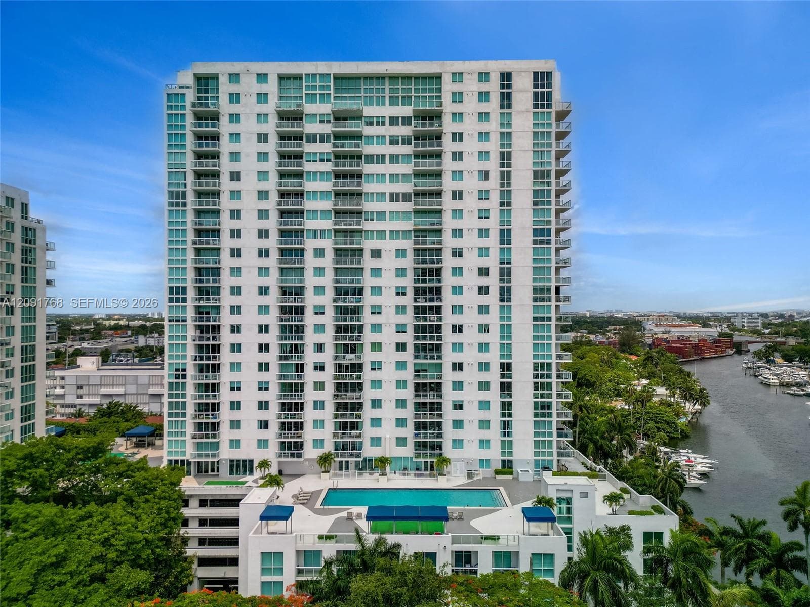 TERRAZAS RIVERPARK VILLAG · #703 in Miami - Photo 37