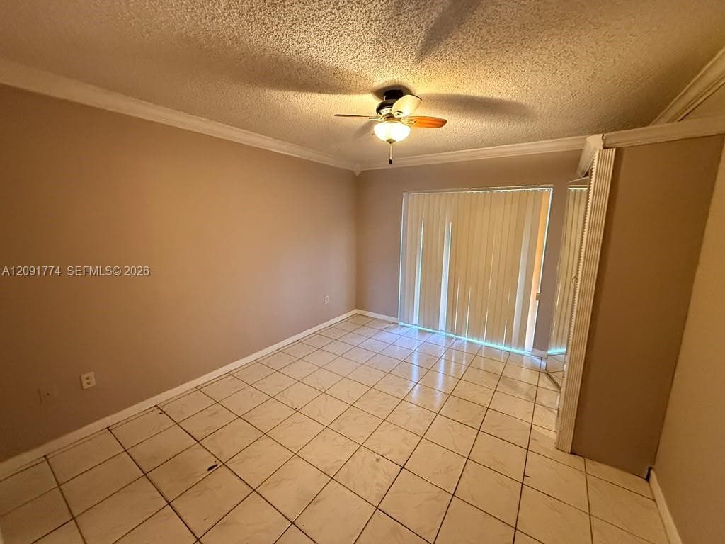 BARACOA CONDO · #407 in Hialeah - Photo 11