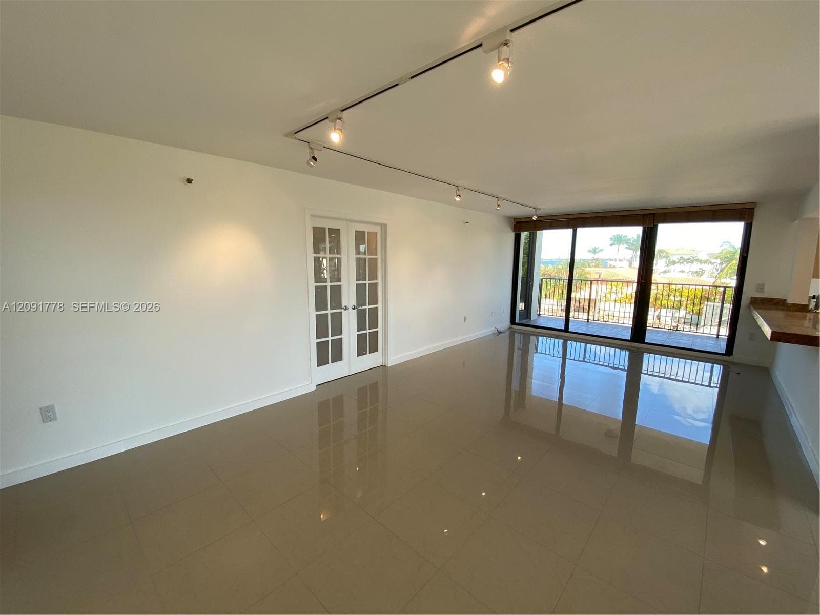 VENETIAN ISLE · #202 in Miami - Photo 2