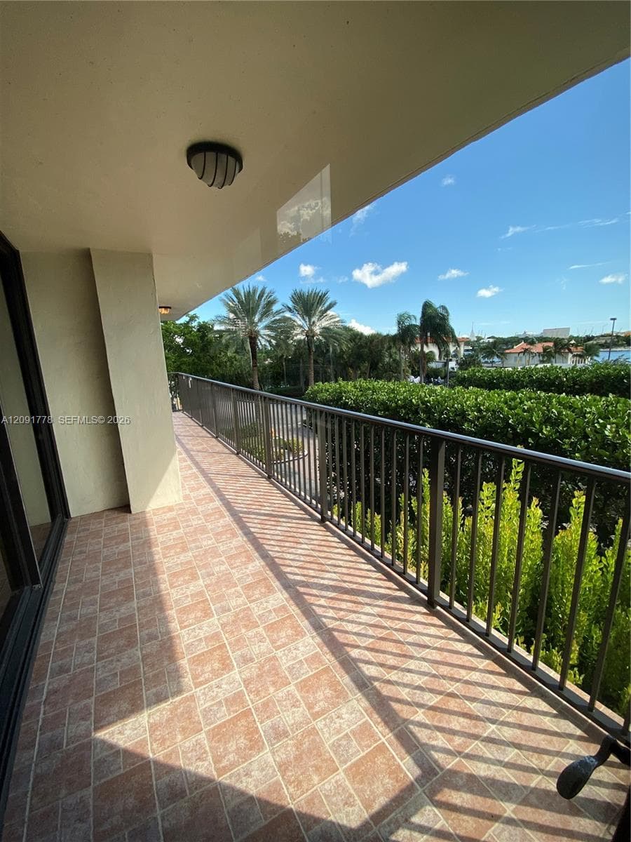 VENETIAN ISLE · #202 in Miami - Photo 22