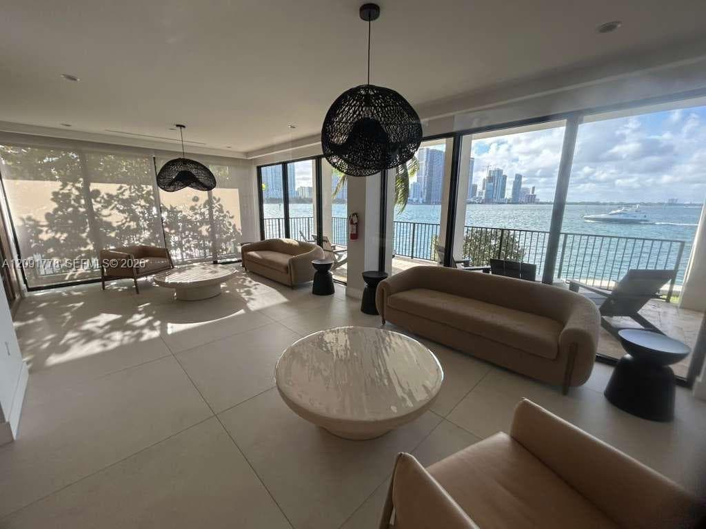 VENETIAN ISLE · #202 in Miami - Photo 36