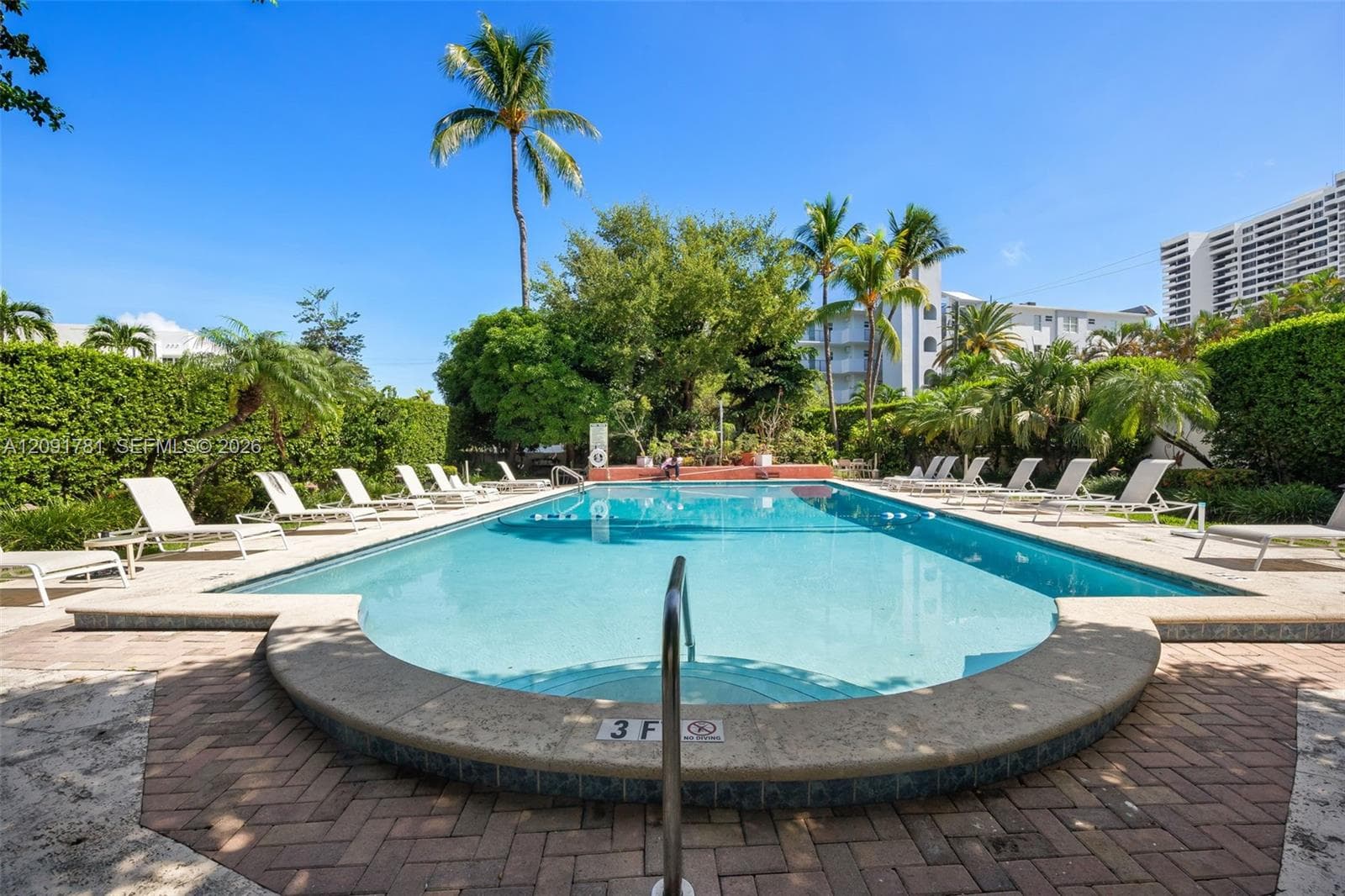 THE MANTELL · #330 in Miami Beach - Photo 9