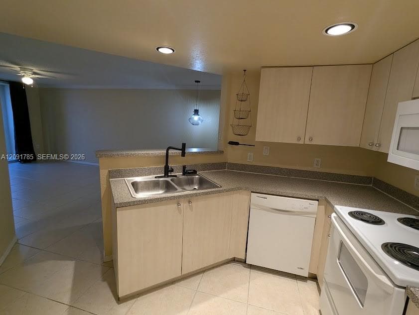 FLAGLER POINTE CONDO · #708 in West Palm Beach - Photo 3