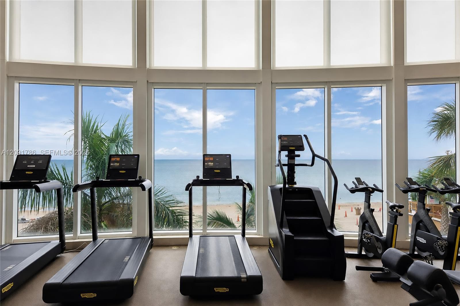 Trump Tower III · #4007 in Sunny Isles Beach - Photo 57
