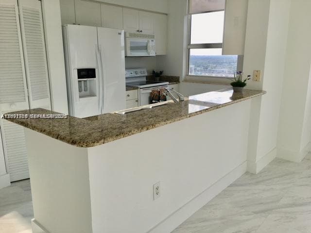 TURNBERRY ON THE GREEN CO · #2413 in Aventura - Photo 2