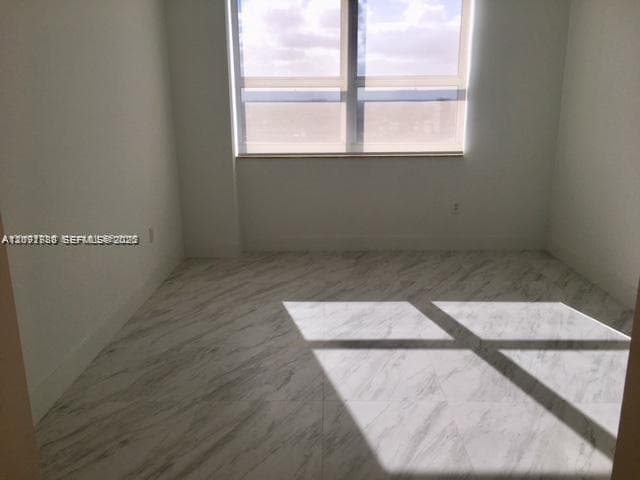 TURNBERRY ON THE GREEN CO · #2413 in Aventura - Photo 13