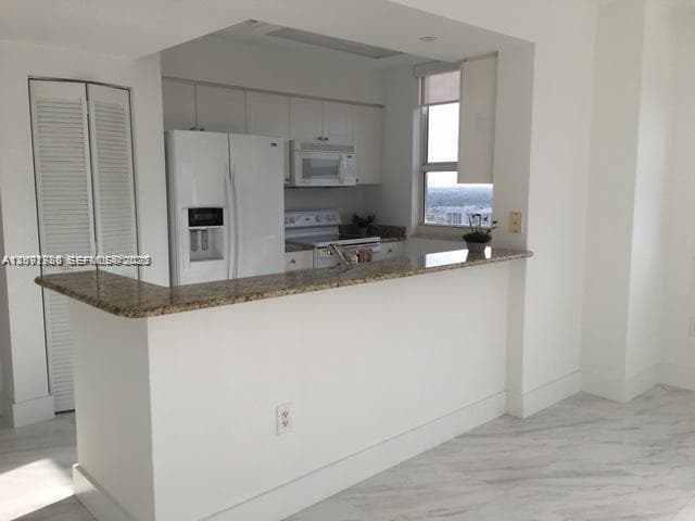 TURNBERRY ON THE GREEN CO · #2413 in Aventura - Photo 11