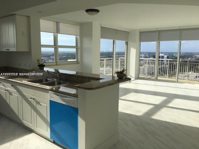TURNBERRY ON THE GREEN CO · #2413 in Aventura - Photo 8