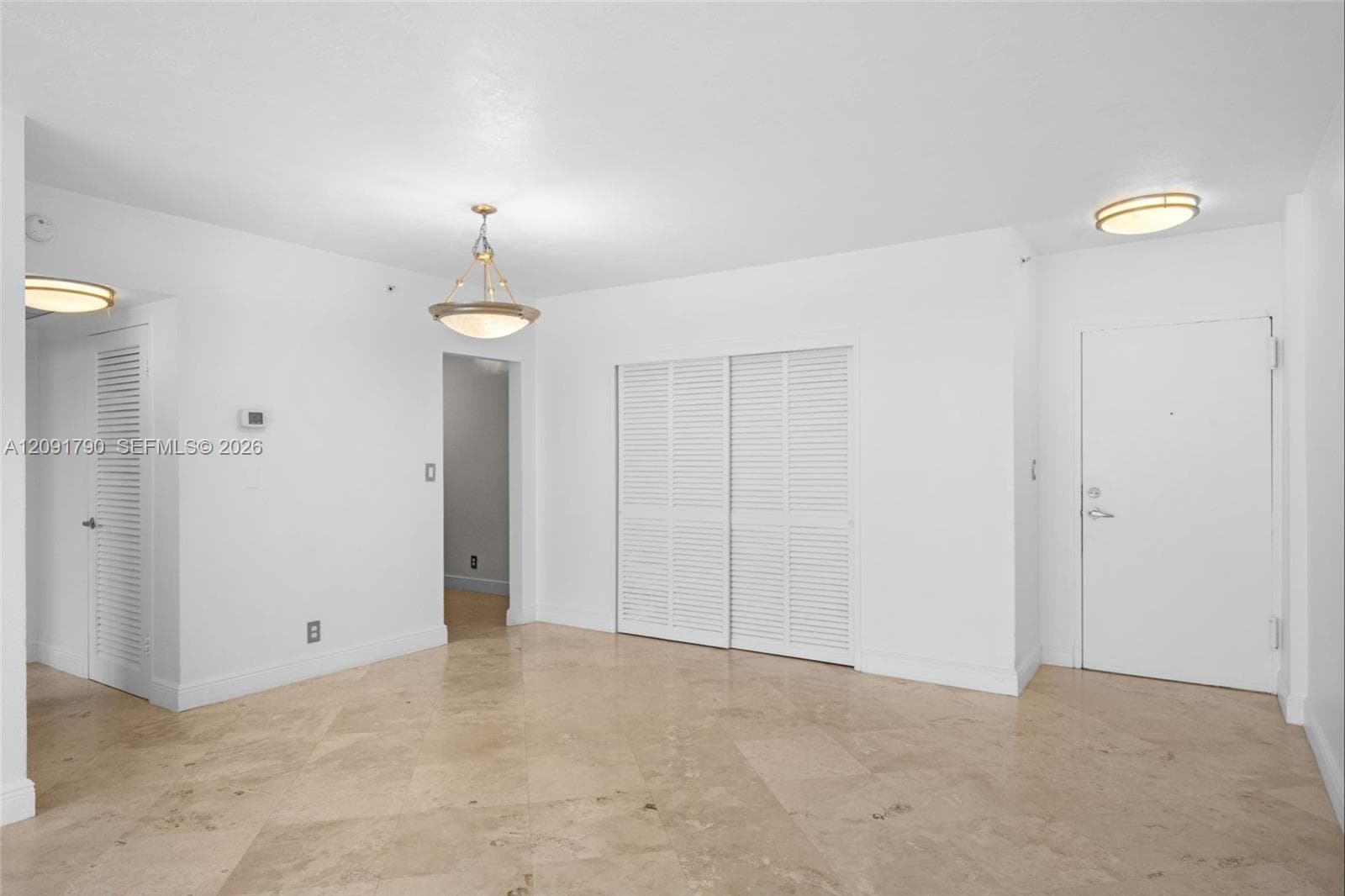 RESIDENCES ON HOLLYWOOD B · #1439 in Hollywood - Photo 4