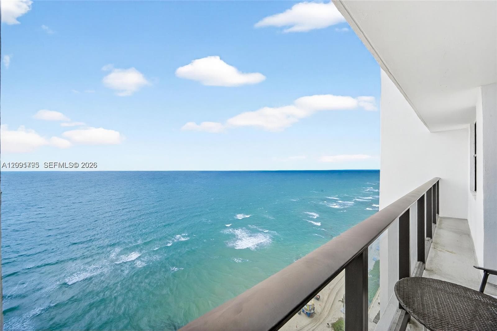 CATANIA CONDO · #2302 in Hollywood - Photo 5