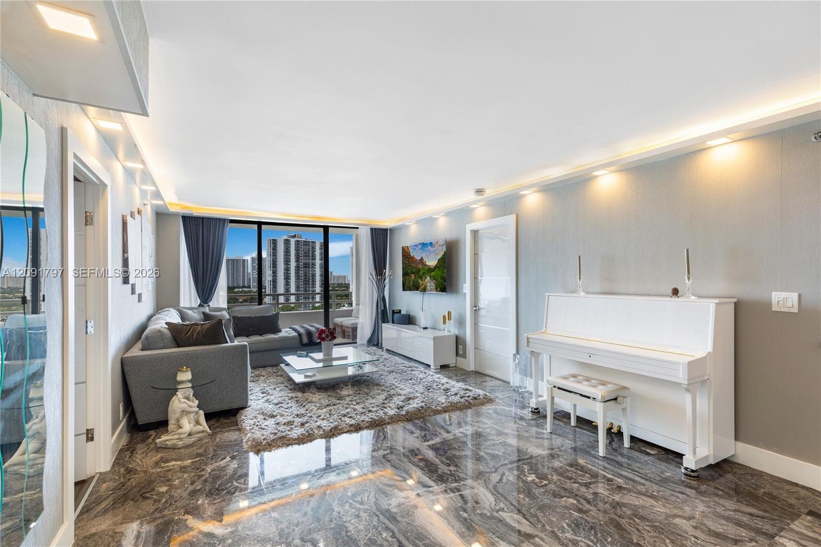 Delvista · #1422 in Aventura - Photo 2