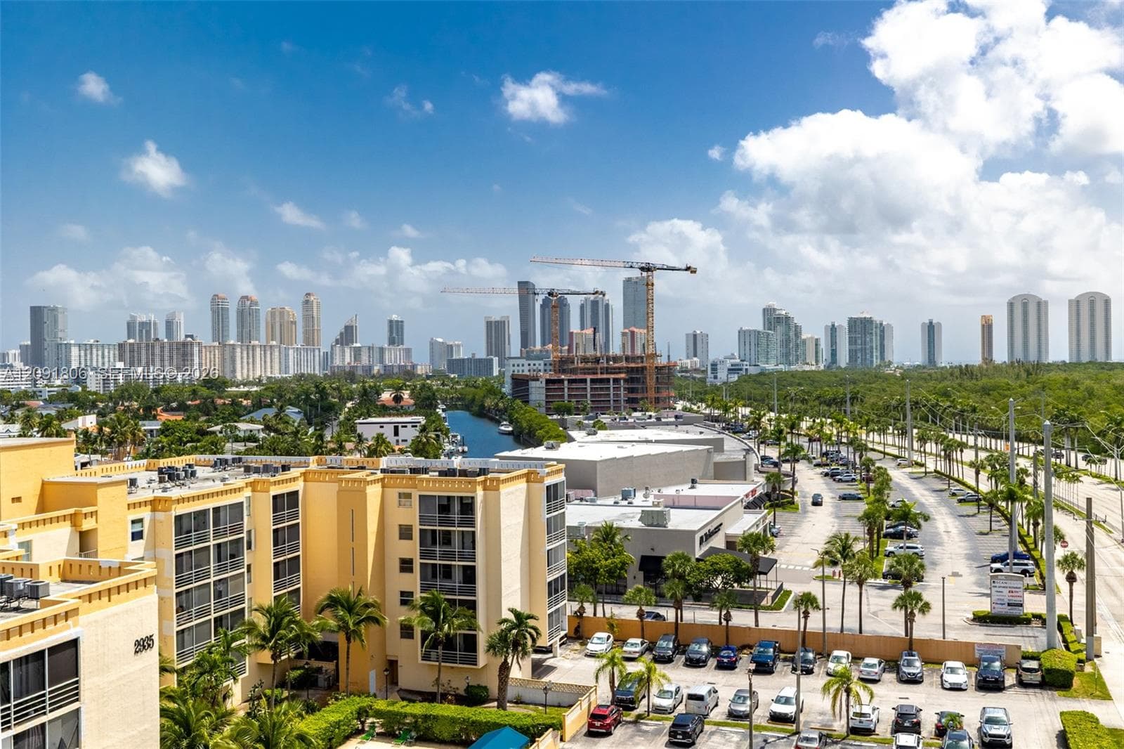 ISLAND SHORES CONDO · #1003 in North Miami Beach - Photo 11