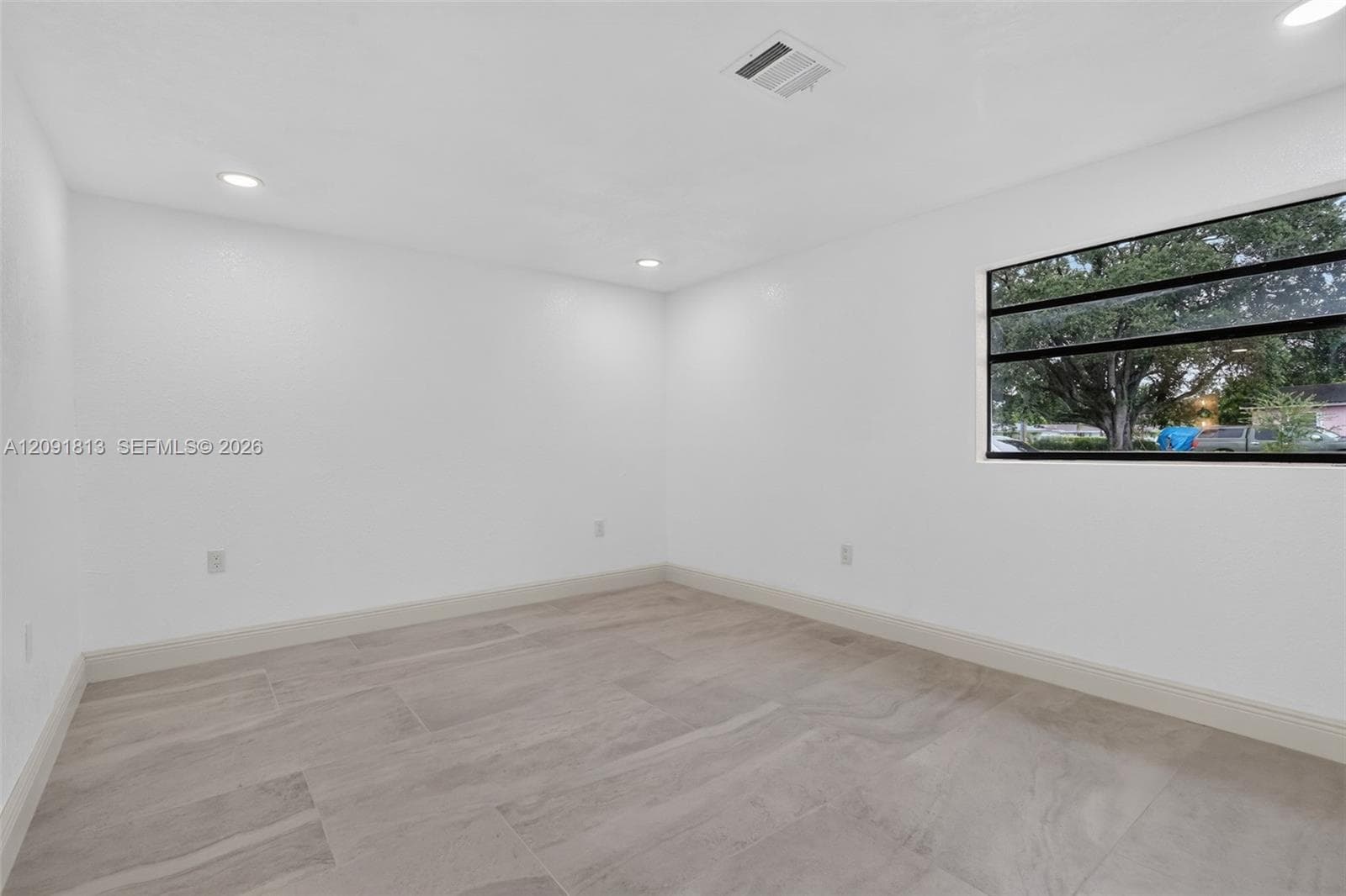 20352 NW 39th Ct photo 9