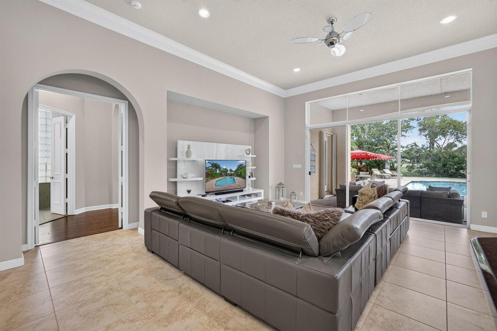 35-web-or-mls-5D1A1507