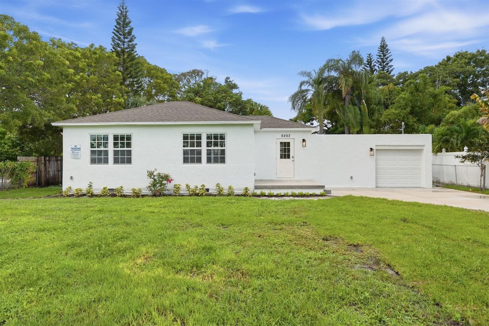 2-web-or-mls-5203_N_Flagler_Dr_07407