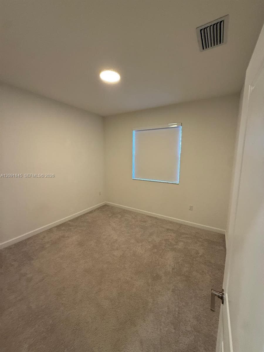 2661 SE 24th Ct photo 24